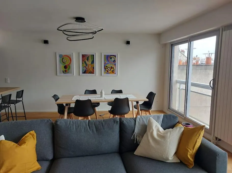Apartmán Sur Les Toits De Paříž 0*,  Francie